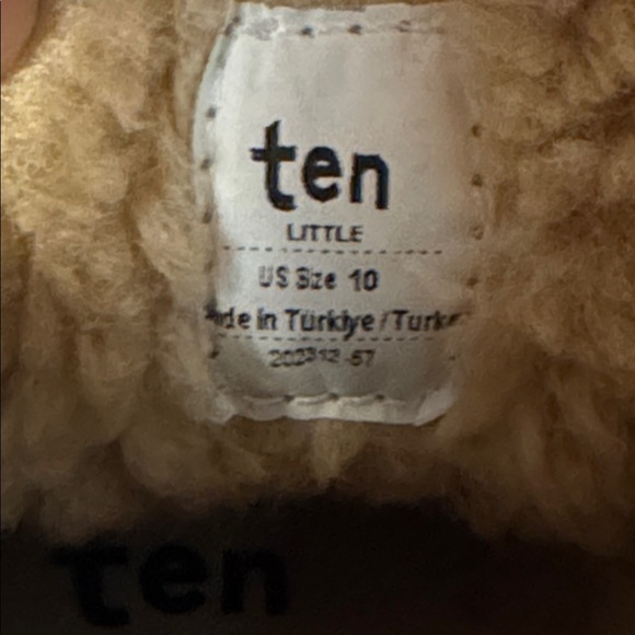 Ten Little Furry High Top. Size 10 - Picture 4 of 5